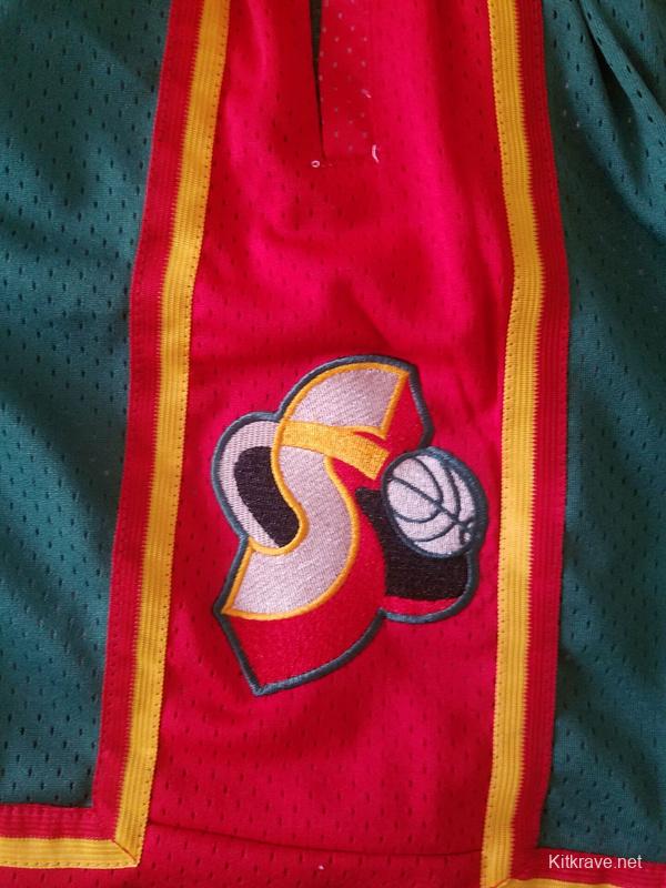 Seattle 1995-96 Throwback Classics Basketball Team Shorts