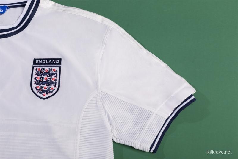 Retro 2000 England Home Soccer Jersey