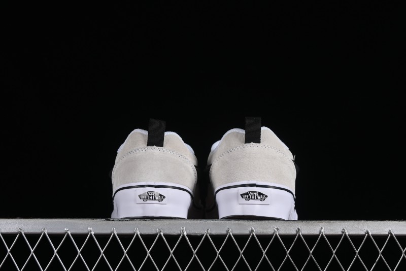 Vans Classics Knu Skool Retro Sneakers with Thick Tongue and Oversized Toe - VN0009QC02Y