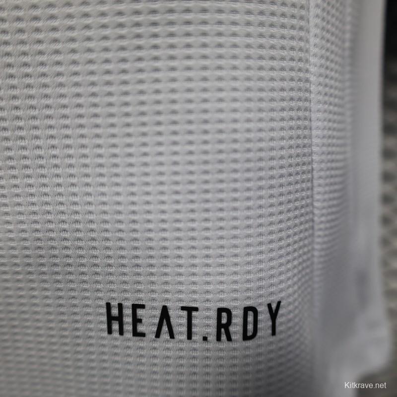 Player Version 25/26 Arsenal White with Emirates Sponsor Jersey