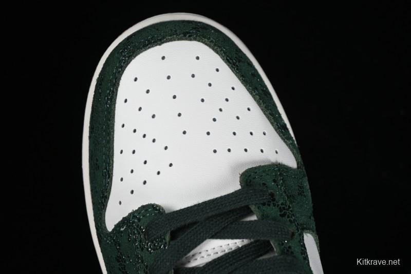 Nike Dunk Low Green Snake SB Low-Top Casual Skate Shoes - FQ8893-397