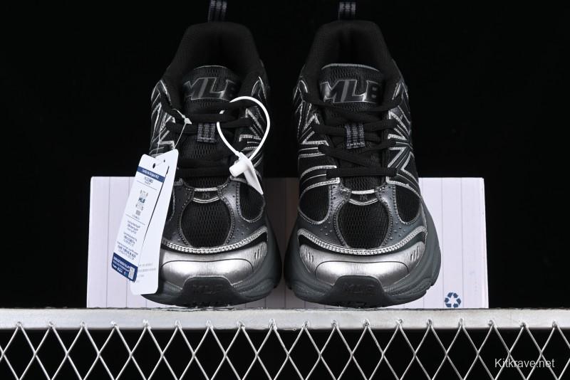 New York Yankees MLB ACE Runner Lightweight Casual Sneakers - 3ARNACE4N50BKS