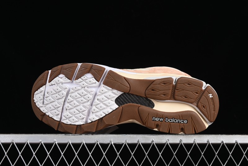 New Balance Made In USA M990 Series High-End Classic Retro Running Shoes with Carbon Fiber Midsole - M990SZ3