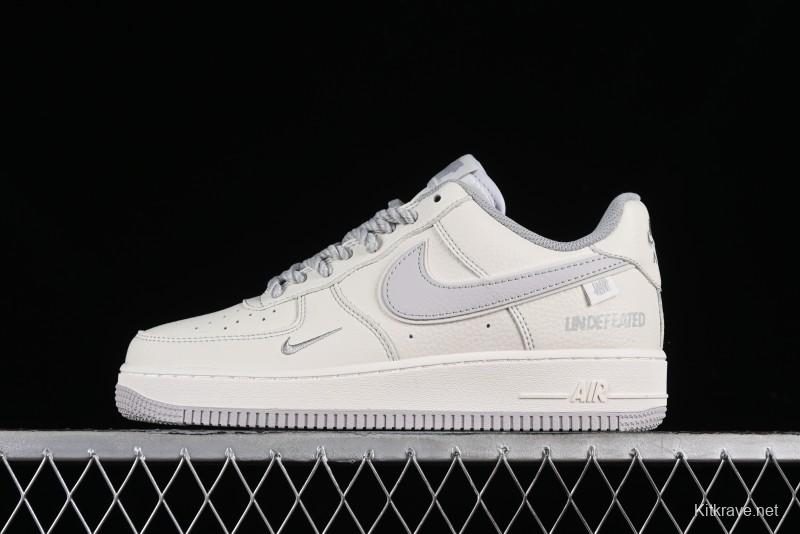 Nike Undefeated Air Force 1'07 Low Casual Sneakers in Beige Hemp with Reflective Details - UT2023-203