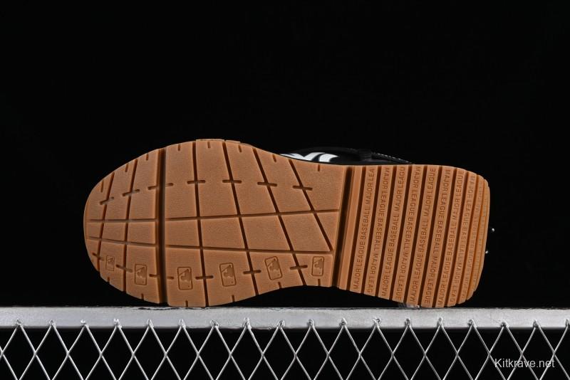 New York Yankees MLB Chunky Runner Lace Lightweight Casual Sneakers - 3ASHCRR3N50BKS