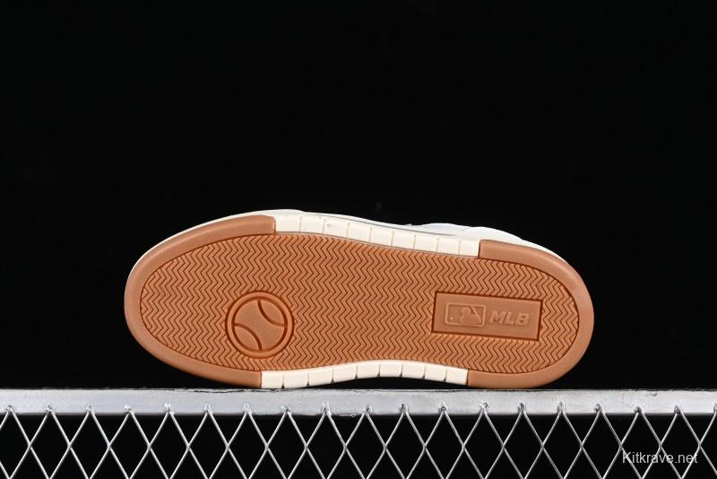 New York Yankees MLB Chunky Runner Basic Lace-Up Lightweight Casual Sneakers - 3ASXCBS4N50IVS