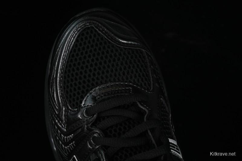 Asics Gel-Kayano 14 Running Shoes with Breathable Design and Professional Cushioning - 1201A019-006