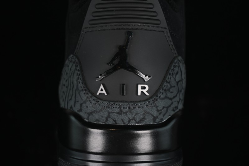 Nike Air Jordan 3 Retro Basketball Shoes in Midnight Black - CT8532-001