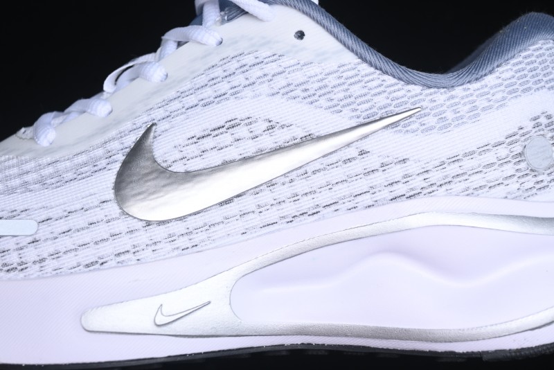 Nike Journey Run 2024 Low-Top Casual Running Shoes with Shock Absorption Anti-Slip and Wear-Resistant Design - FN0228-104