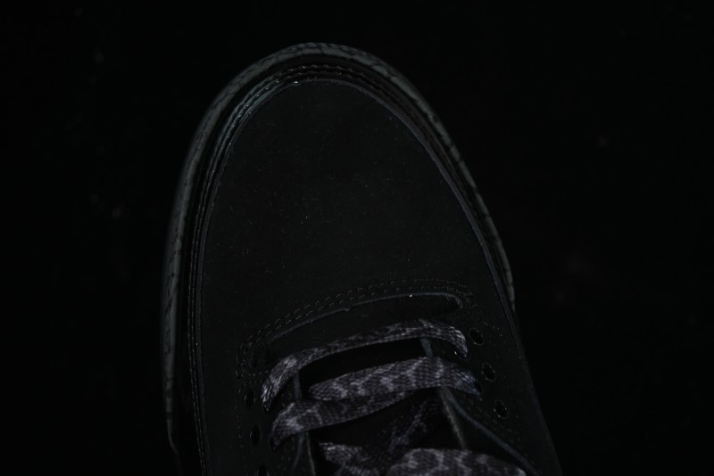 Nike Air Jordan 3 Retro Basketball Shoes in Midnight Black - CT8532-001