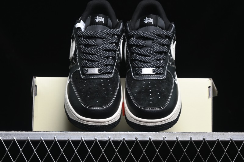 Nike Air Force 1 '07 Low Stussy Collaboration - All Black Low-Top Casual Sneakers - XZ6188-311