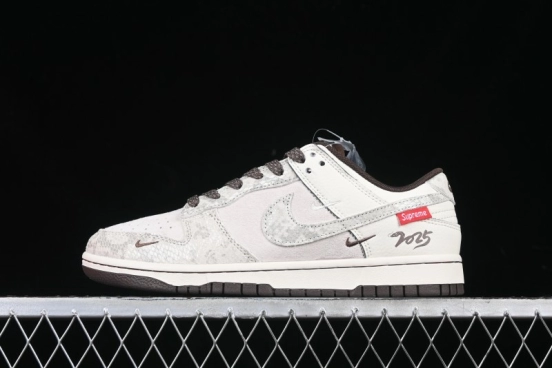 Nike SB Dunk Low Supreme Year of the Snake Limited Edition Grey Python Print Anniversary Custom Low-Top Casual Sneakers - XS1086-018