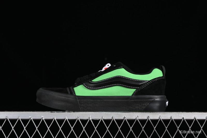 Vans Classics Knu Skool Retro Sneakers with Thickened Tongue and Enlarged Toe - VN0009QCSWE