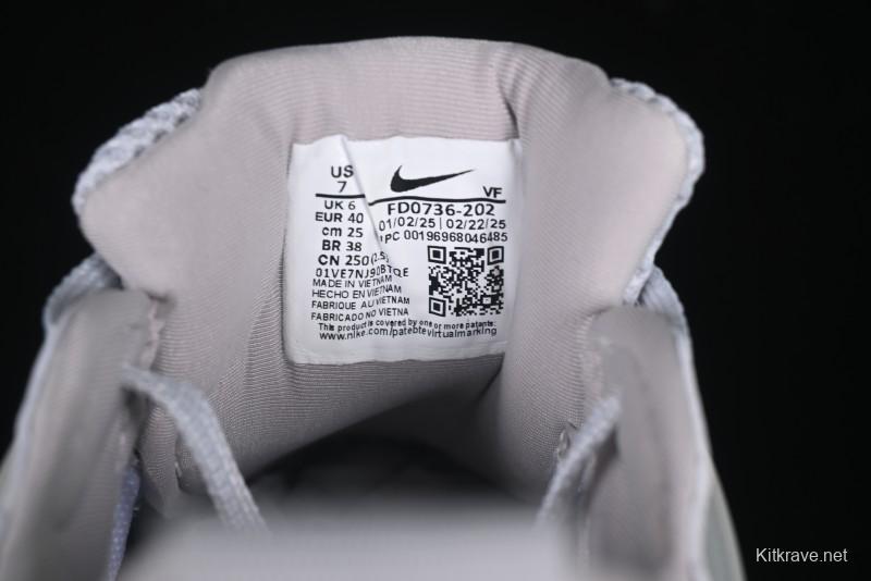 Nike Runtekk V2K Retro Low-Top Running Shoes with Cushlon Foam Midsole - FD0736-202