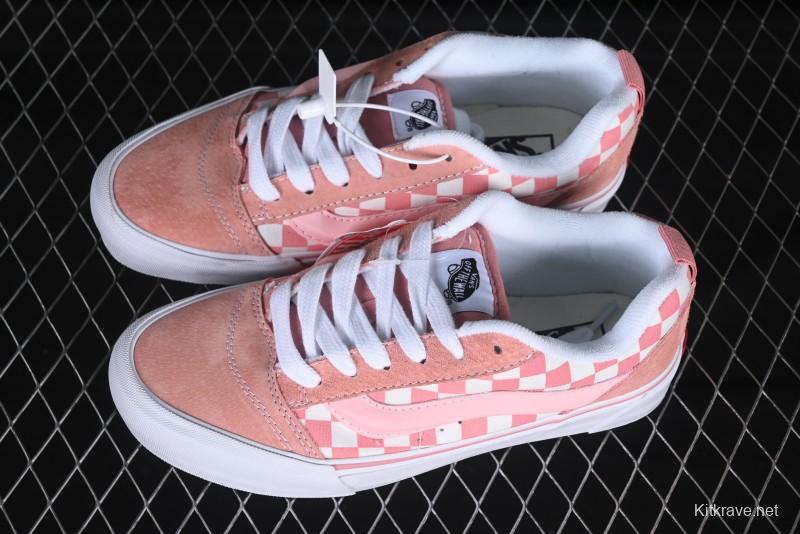 Vans Knu Skool Low Top Comfortable Slip Resistant Wear Resistant Casual Sneakers in Pink Checker - VN0009QCREV