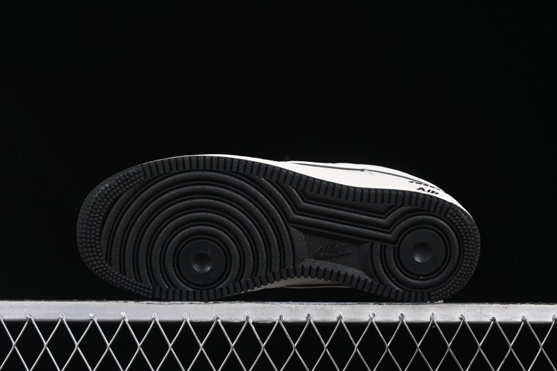 Nike Air Force 1 '07 Low Casual Sneakers with Full-Length Air Cushion - BB7518-028