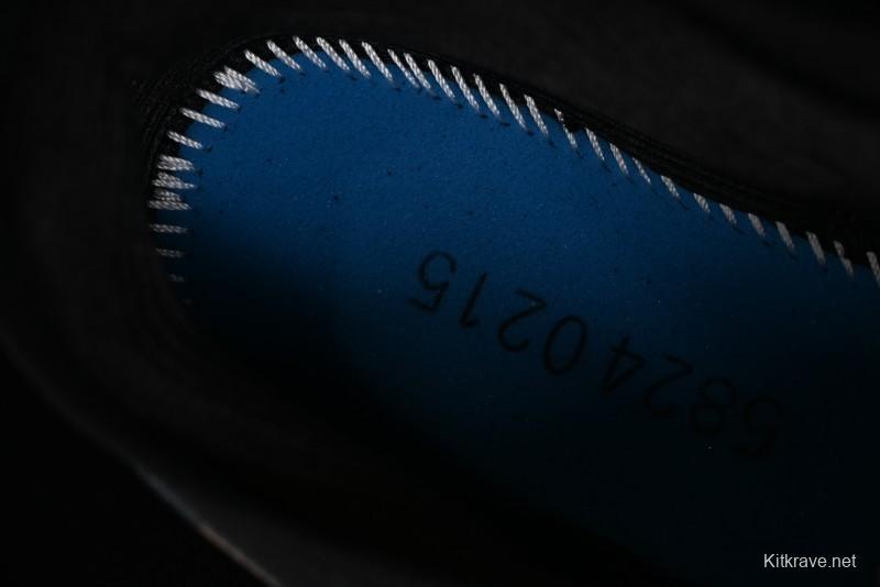 Asics Gel-Kayano 31 Running Shoes with GEL Cushioning and FLYTEFOAM BLAST Technology - 1011B867-003