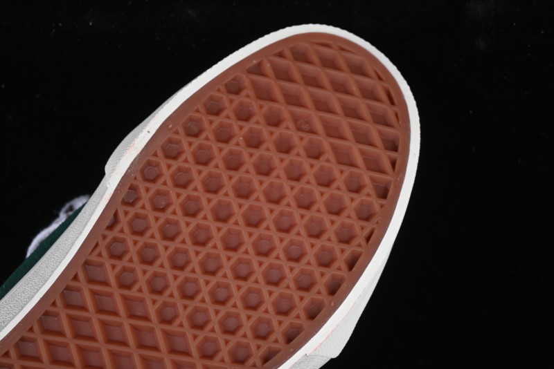 Vans Knu Skool Low-Top Retro Chunky Sneakers - VN000D6ZBR1