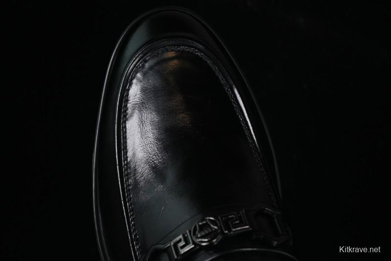 ECCO London Collection Slip-On Business Men's Leather Shoes with Wide Toe Box and Cushioned Sole - 61160801001