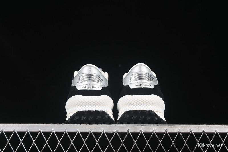 Golden Goose Marathon Comfortable Low-Top Lifestyle Sneakers in White Black - H8D4