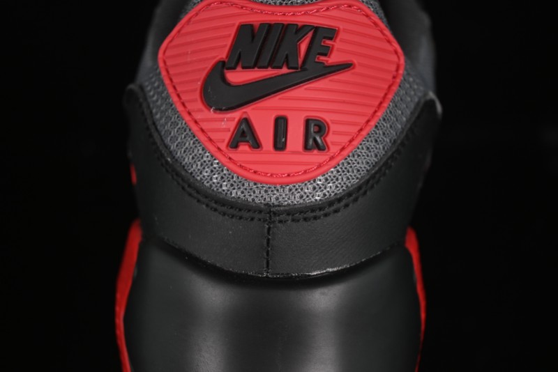 Nike Air Max 90 Retro Running Shoes with Visible Air Cushion - DM0029-007