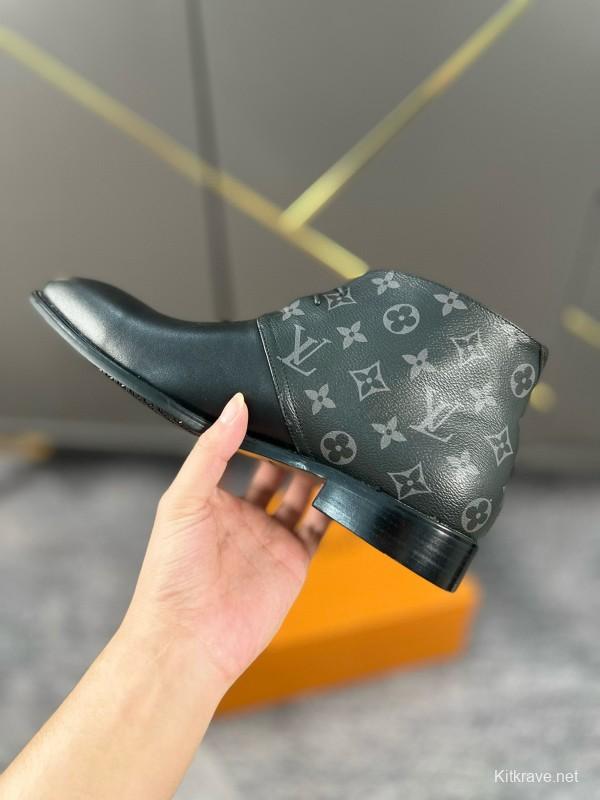 2024 Men Louis Vuitton Black Leather Boots MJ00410