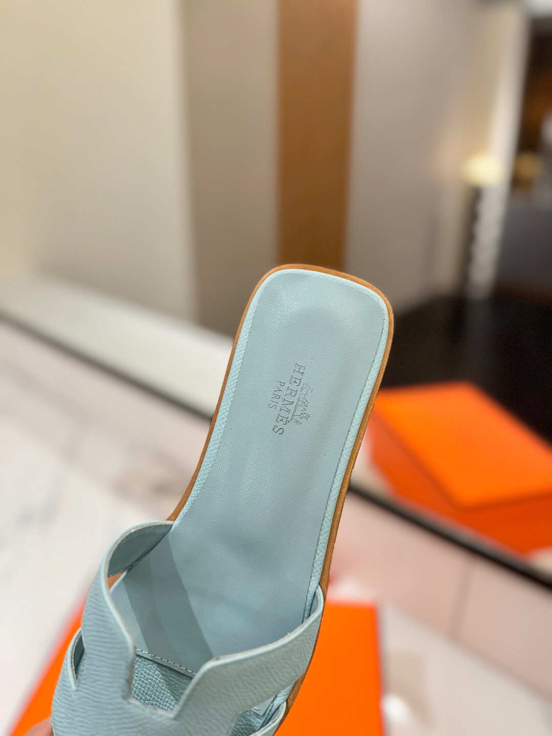 2025 Women Hermès Light Blue Leather Slippers