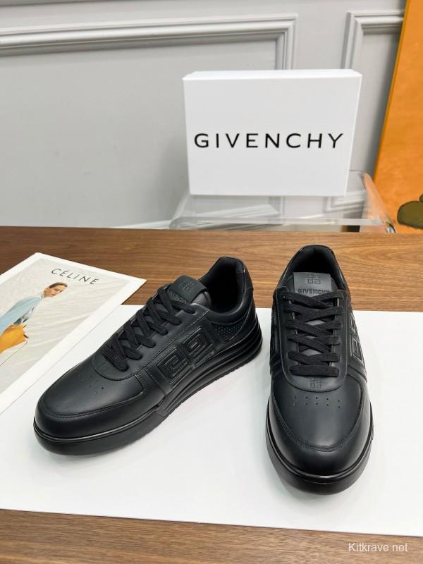 2024 Men Givenchy Black Leather Sneakers MJ00380