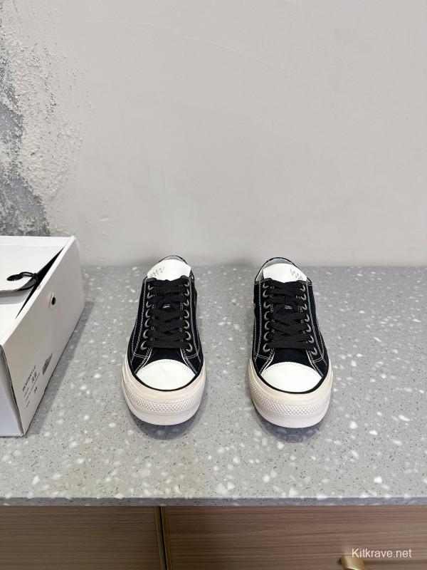 2025 Unisex VISVIM Black Canvas Sneakers KFY00260