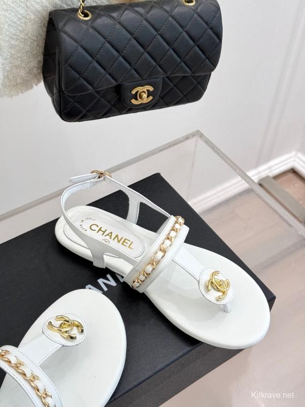 2025 Slippers Chanel White Leather Chain Strap CC Logo