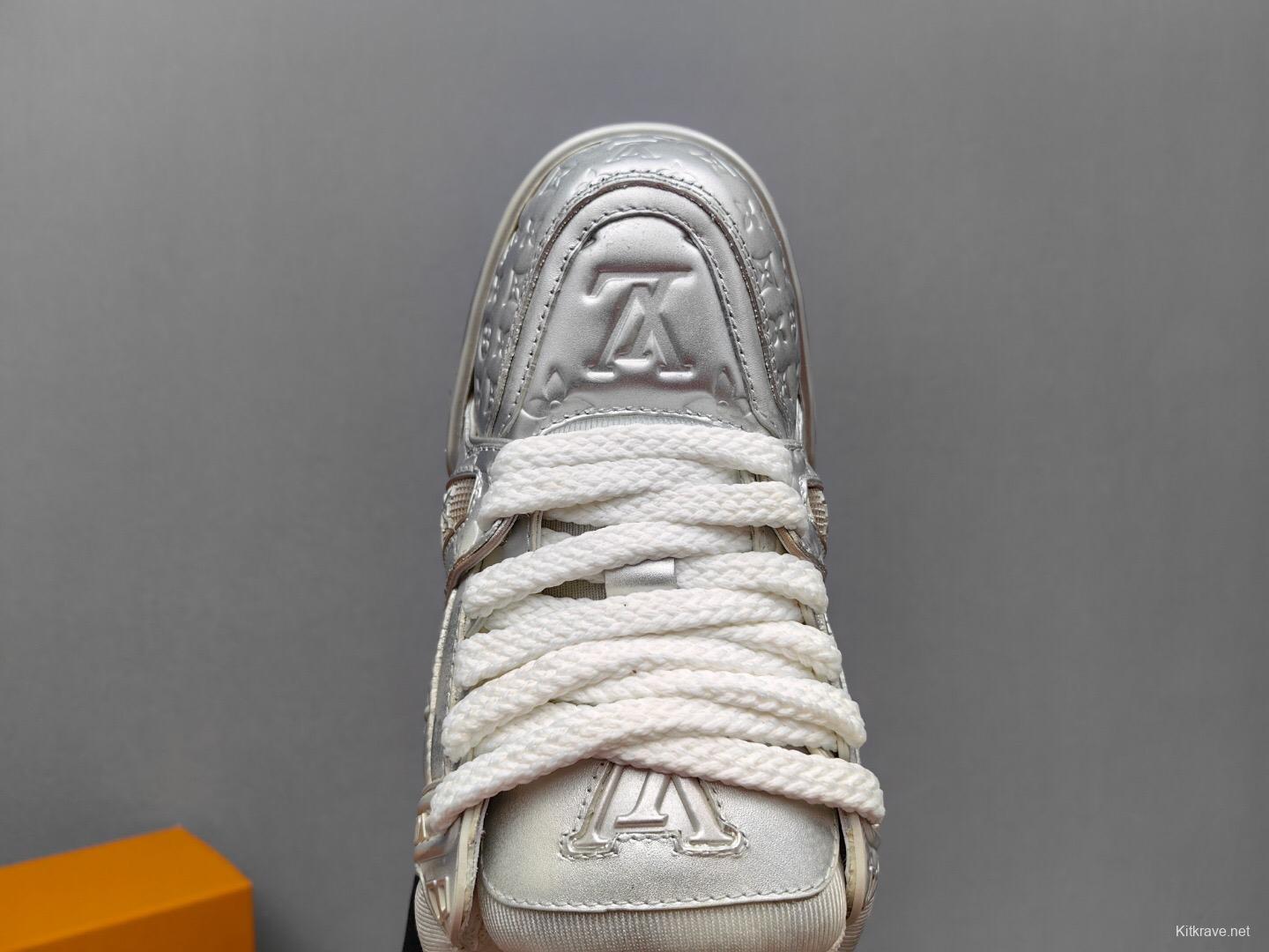 2025 Unisex Louis Vuitton Silver Leather LV Trainer