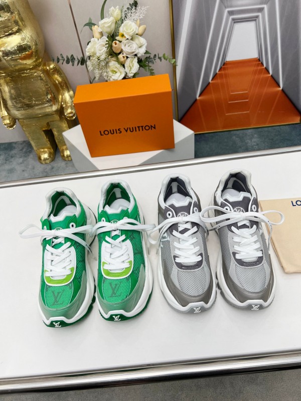 2025 Unisex Louis Vuitton Green White Leather Mesh Rubber Sneakers Monogram LY00340