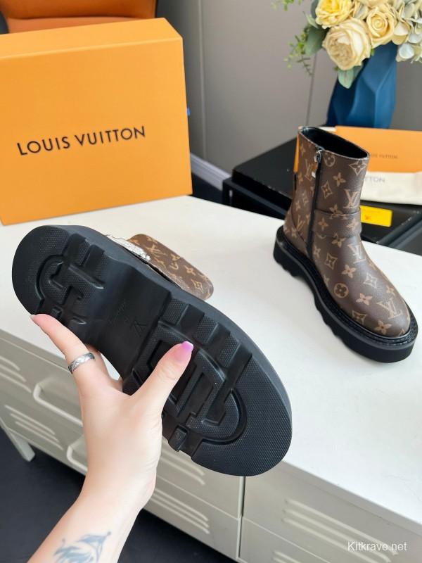 2024 Women Louis Vuitton Brown Monogram Leather Ankle Boots MJ00310