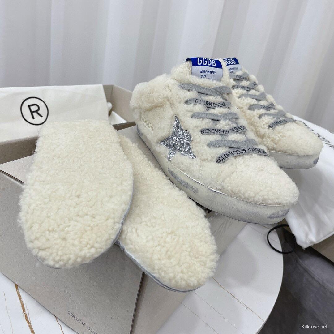 2024 Slippers GGDB White Shearling Star MJ00280