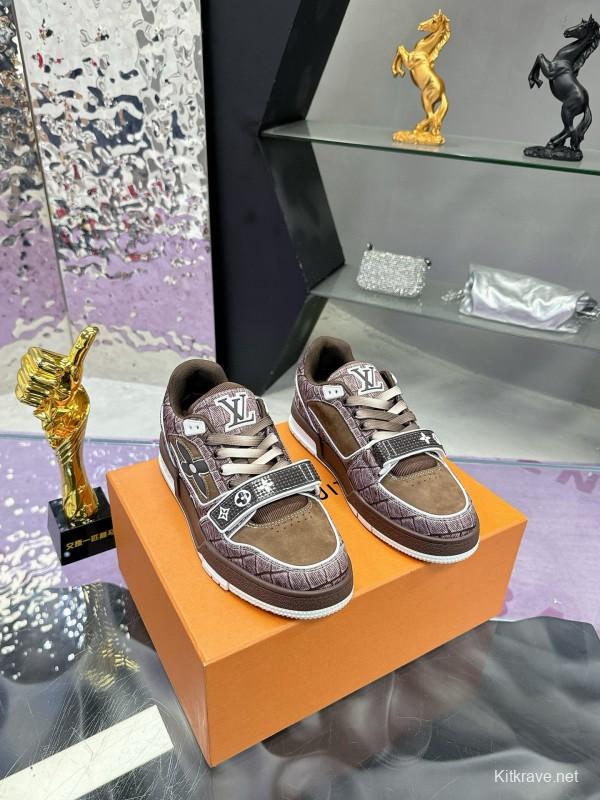 2024 Unisex Louis Vuitton Brown Silk Leather Denim Plimsolls Magic Tape MJ00410