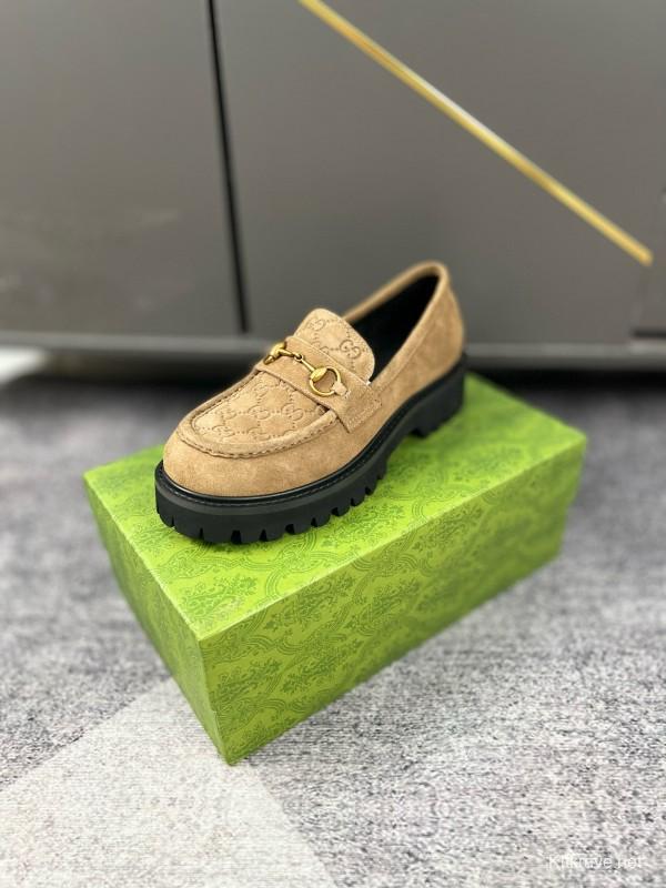 2024 Women Gucci Beige Suede Leather Loafers MJ00300