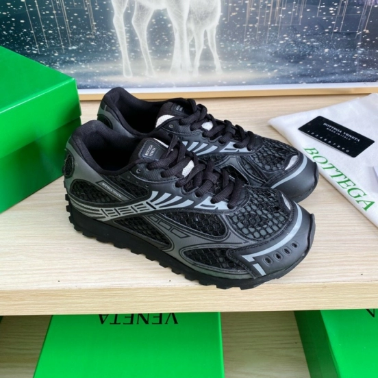 2025 Men BV Black Mesh Leather Sneakers LY00310