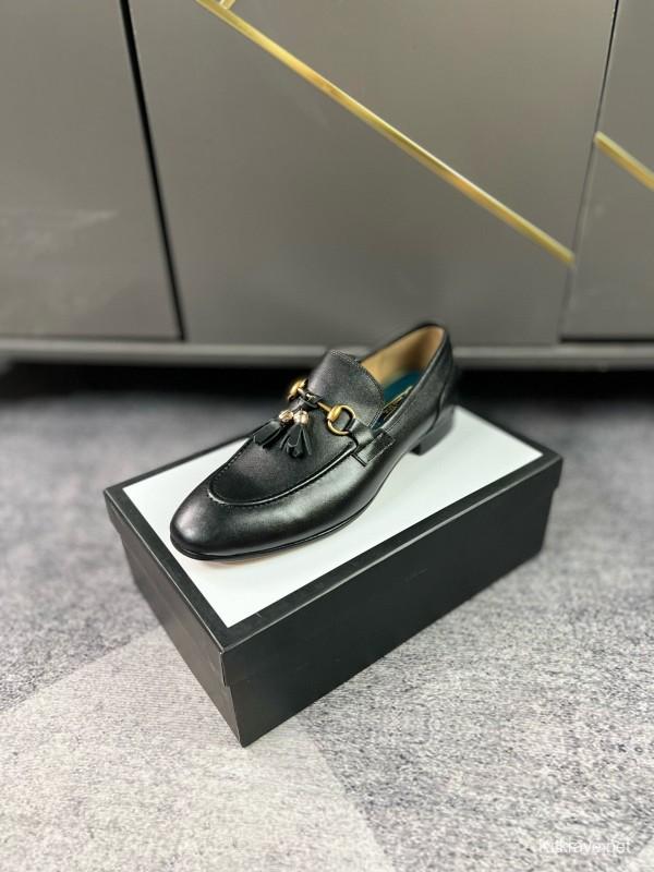2024 Men Louis Vuitton Black Leather Loafer