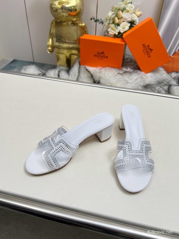 2025 Slippers Hermès White Leather Crystal MJ00180
