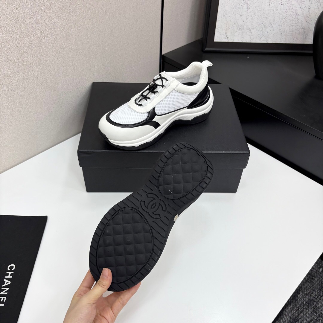 2025 Unisex Chanel White And Black Silk Leather Panda Sneakers With Embroidery Detail CHN2025