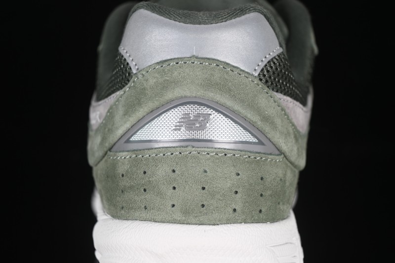 New Balance 2002 Series Retro Casual Running Shoes - M2002RG1
