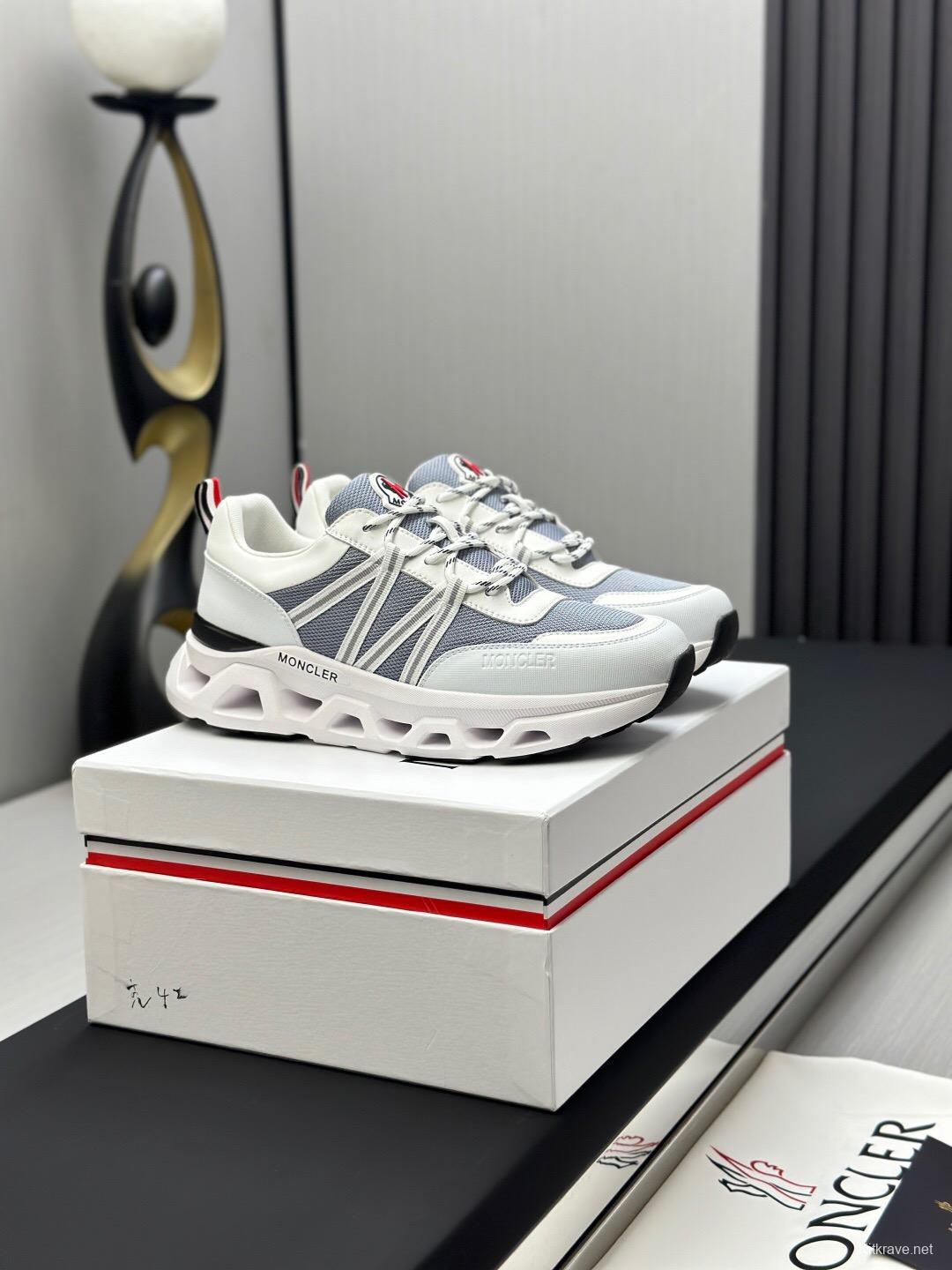 2025 Unisex Moncler White Grey Black Nylon GORE-TEX Trailgrip GTX Outdoor Sneakers KFY00390