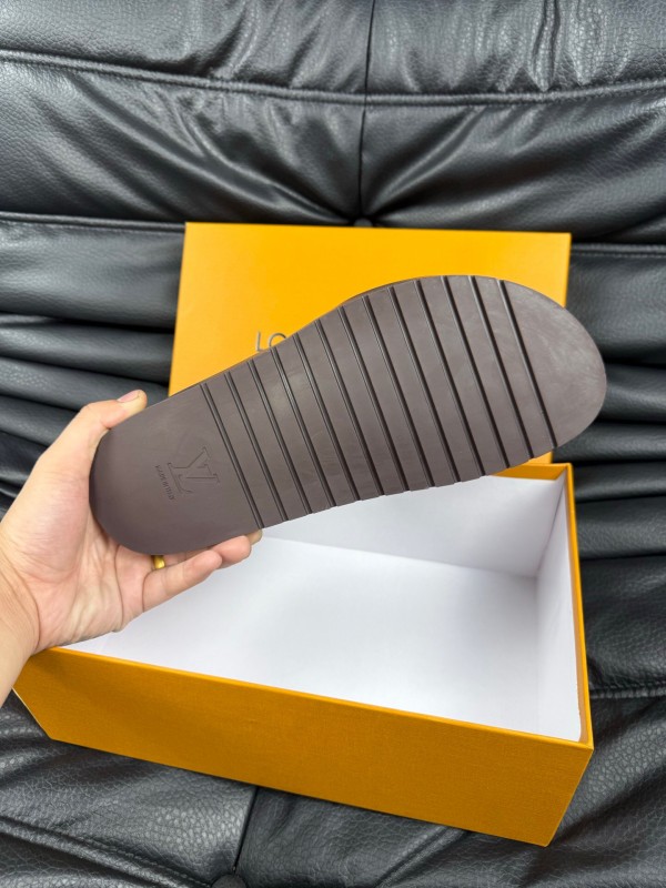 2025 Men Louis Vuitton Brown Leather Slippers AS00170