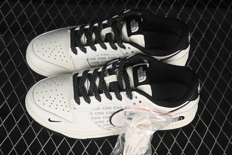 Nike SB Dunk Low The North Face Collaboration Black White Triple Swoosh Anniversary Custom Low-Top Skate Shoes - SC9207-423