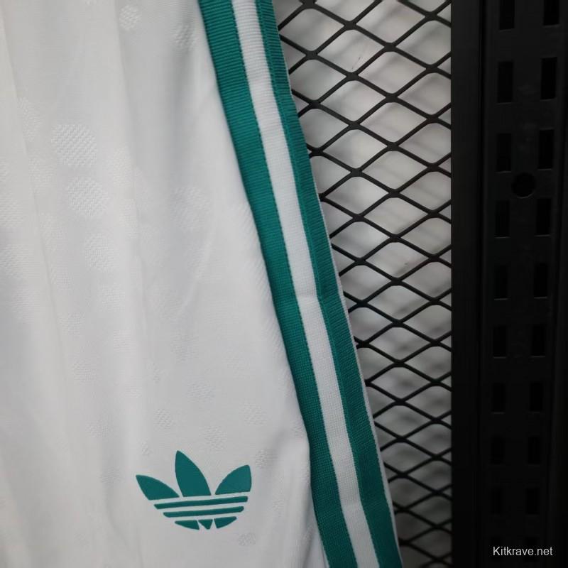 Player Version 25/26 Liverpool Third Shorts