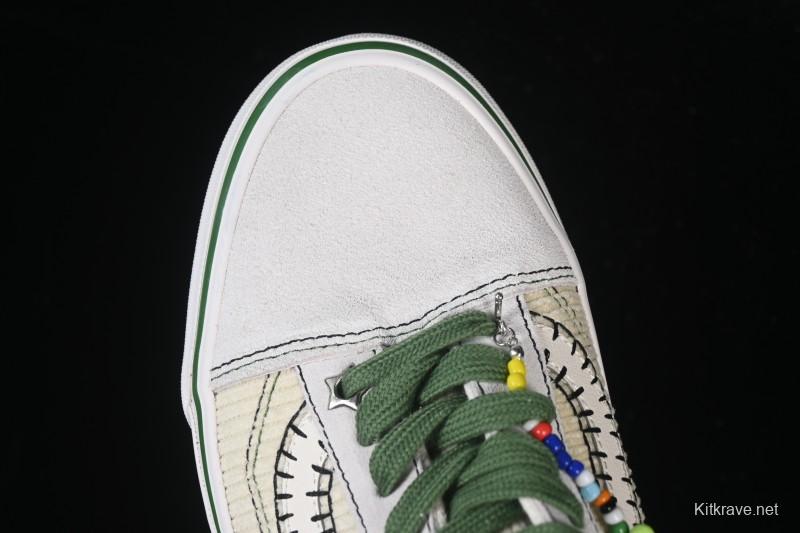 Vans Old Skool Low Top Casual Skate Shoes - VN000EGYCRM