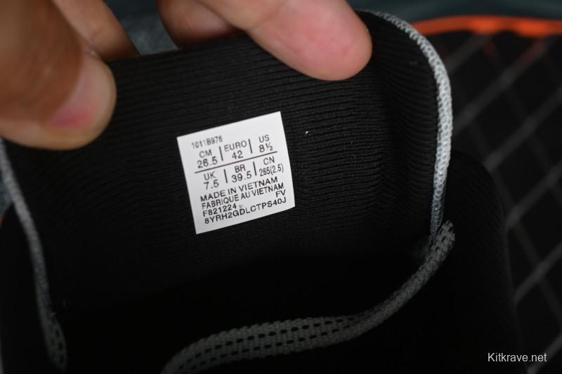 Asics Trabuco Max 4 Breathable Professional Running Shoes 1011B976-400