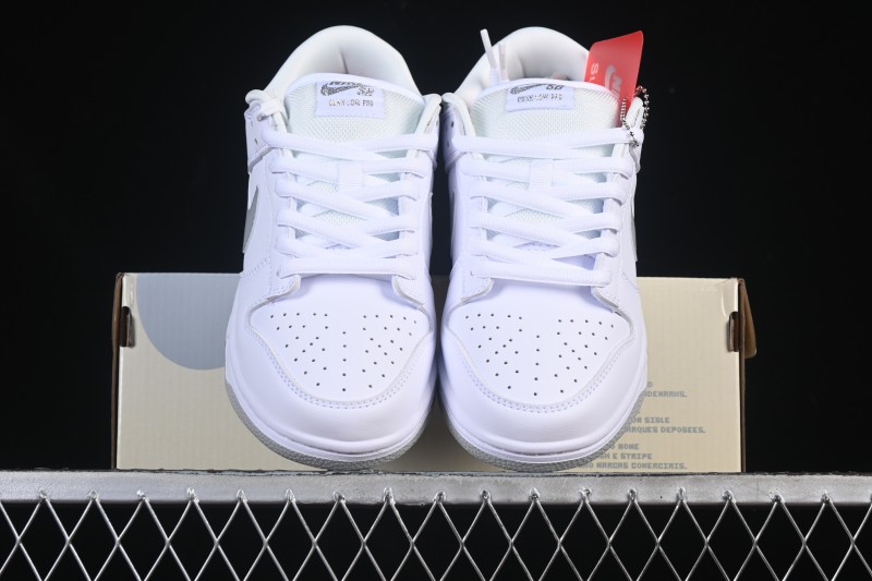 Nike Supreme x Dunk SB Dunk Low White Low-Top Casual Skate Shoes - HQ8487-100