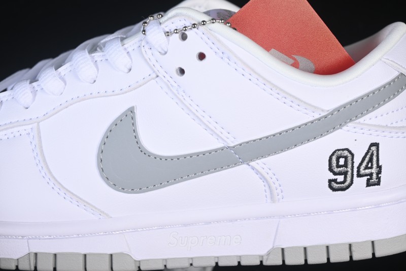 Nike Supreme x Dunk SB Dunk Low White Low-Top Casual Skate Shoes - HQ8487-100
