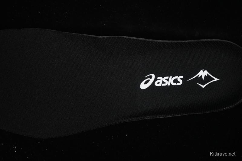 Asics Trabuco Max 4 Professional Running Shoes with Breathable Design - 1011B976-100